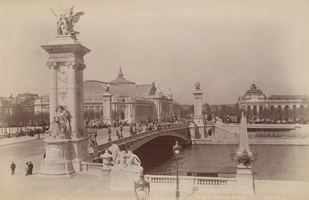 Le pont Alexandre III et le Grand Palais%2C Exposition Universelle 1900